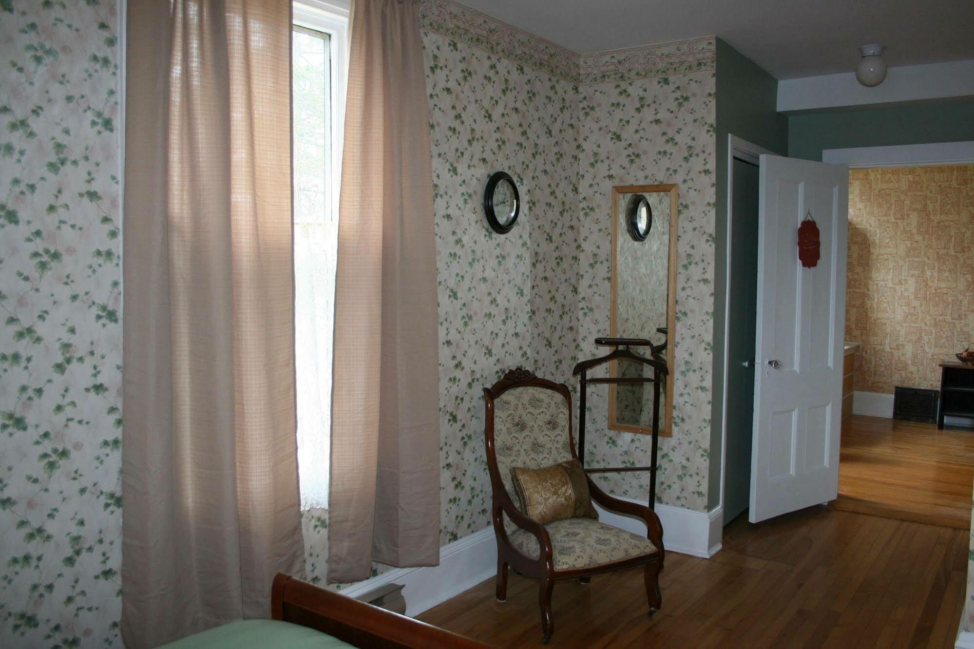 Sackville Bed And Breakfast Esterno foto