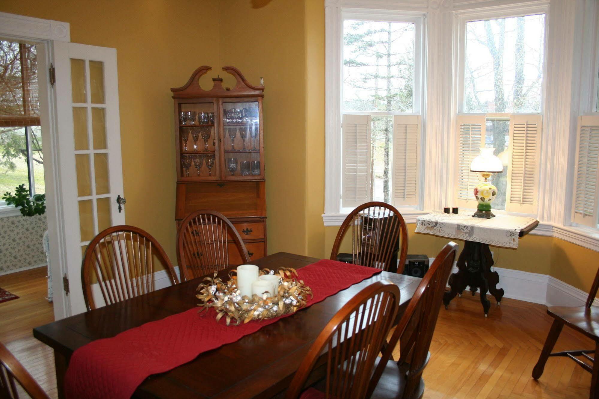 Sackville Bed And Breakfast Esterno foto