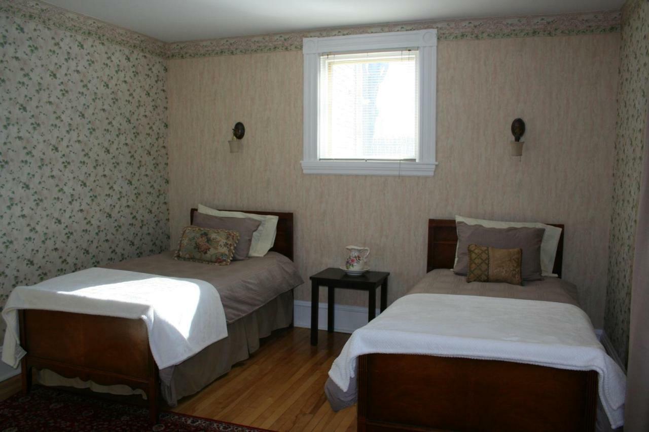 Sackville Bed And Breakfast Esterno foto