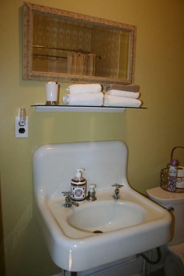 Sackville Bed And Breakfast Esterno foto